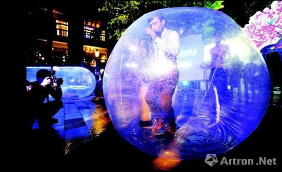 【雅昌专稿】当舞蹈介入当代艺术 艺术家们的"转换狂欢"