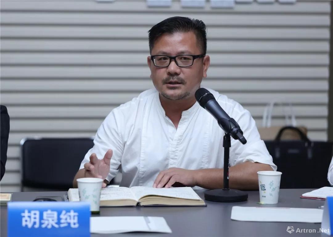 户外篇策展人胡泉纯