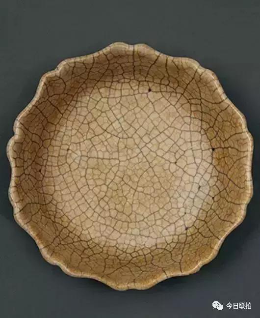 金丝铁线-故宫博物院哥窑瓷器展(高清全集,难得一见)