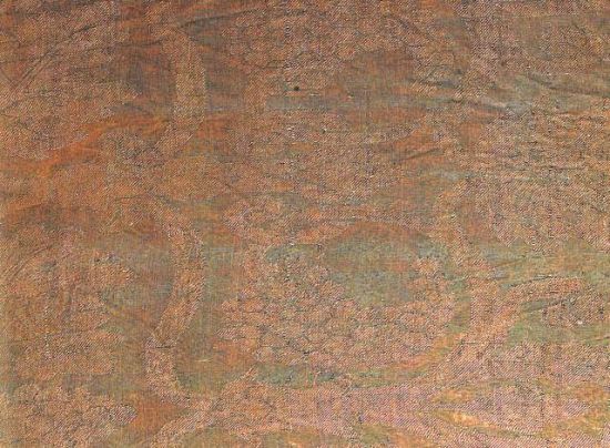 唐，天青色敷金彩轻容，轻容为无花的薄纱，新疆博物馆藏