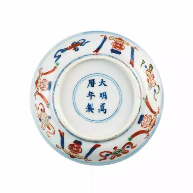 白手套!清雍正御制粉彩过枝虞美人盌斩获2650万(附成交全览)