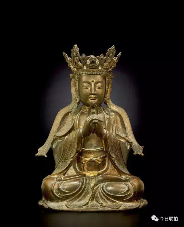 伦敦苏富比秋拍备受瞩目的一对清雍正粉彩三多杯斩获1682万元