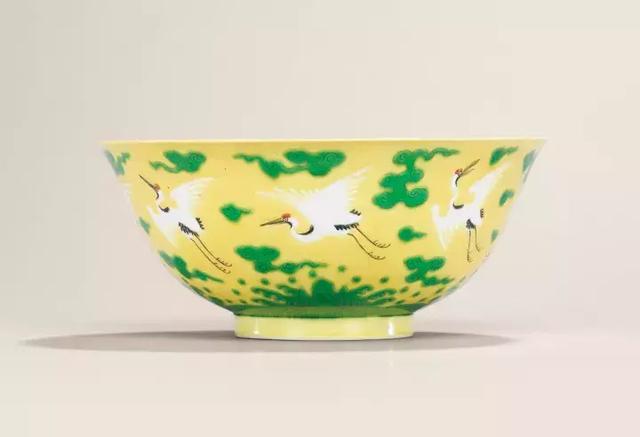 白手套!清雍正御制粉彩过枝虞美人盌斩获2650万(附成交全览)