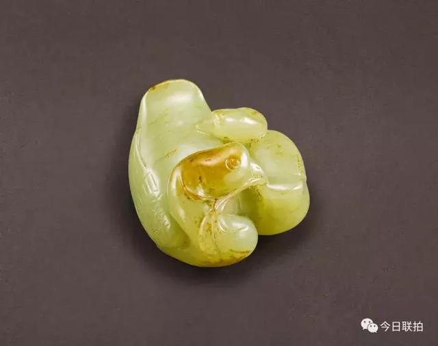 小拍有看头！香港苏富比两场中国艺术品专拍高价成交精品一览