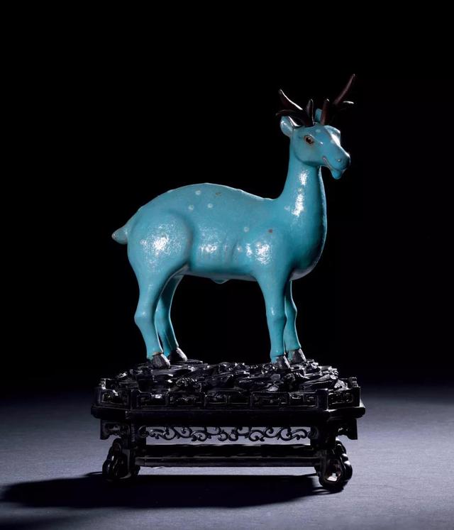 53e90005273ed088b3ff