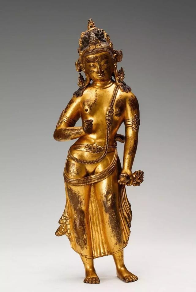 美国 Maven：242件古董艺术品跨境来袭