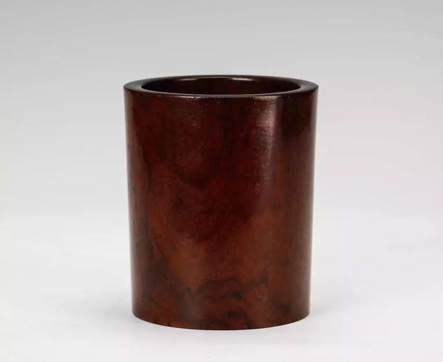 美国 Maven：242件古董艺术品跨境来袭