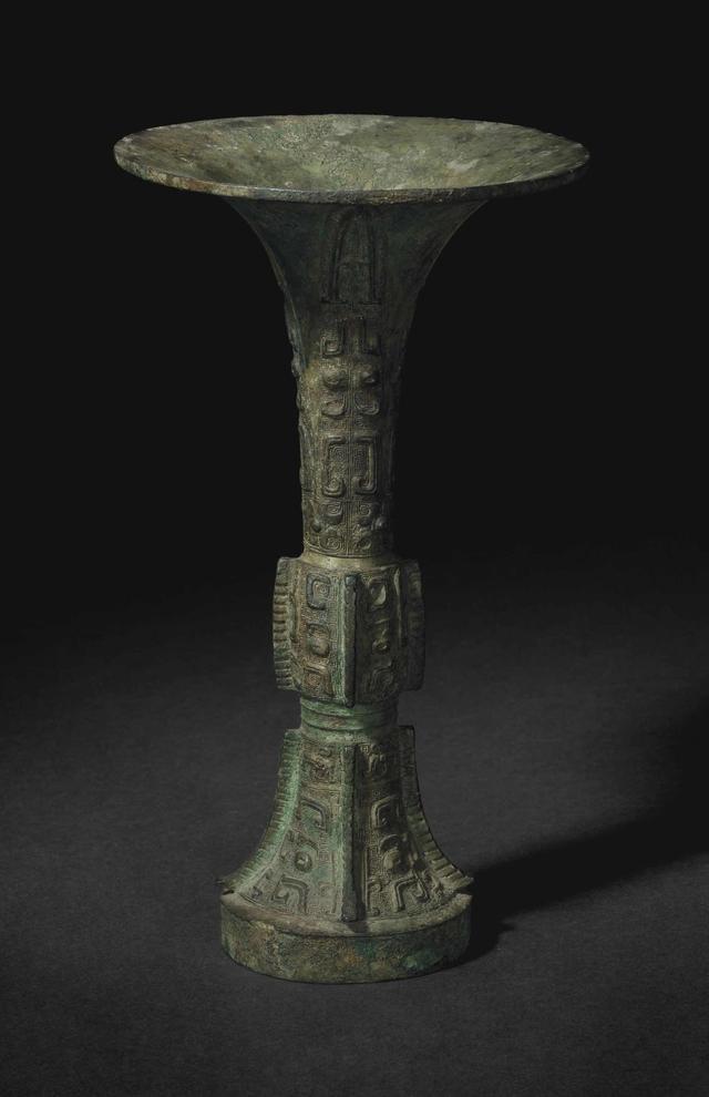 重器再现！佳士得纽约压轴专场中国瓷器及工艺精品细节赏析