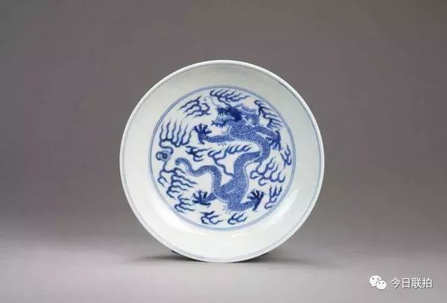 这家英国拍行的东西，行家看了连说好...