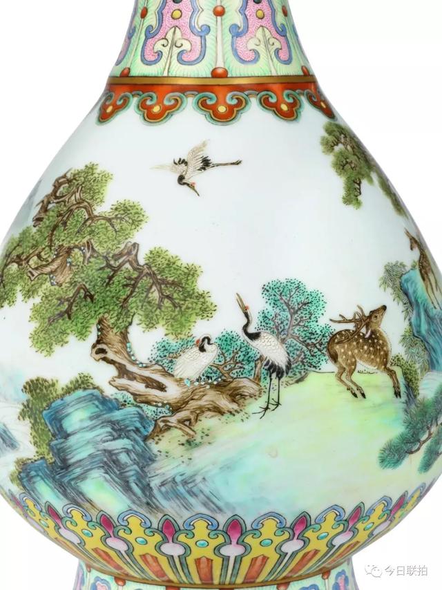 非典型御窑！乾隆宫粉地洋彩鹤鹿同春如意瓶亮相巴黎苏富比