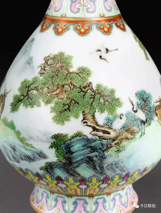 非典型御窑！乾隆宫粉地洋彩鹤鹿同春如意瓶亮相巴黎苏富比
