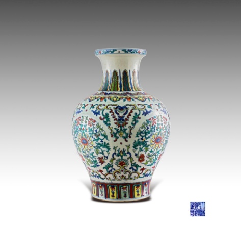 斗彩的特征和市场价值