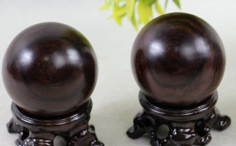 黄花梨的极品紫油梨