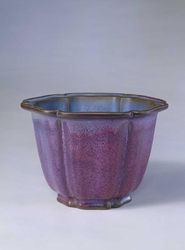 黄金有价钧无价：钧窑瓷器的辨认与收藏潜力