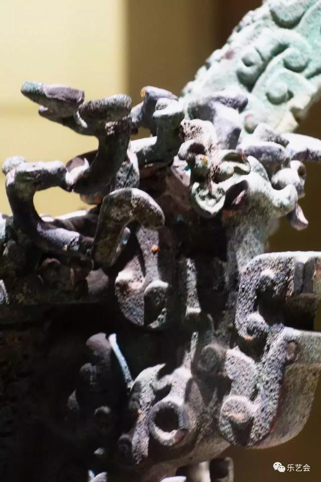 从妇好夔足铜鼎到王子午鼎:河南博物院藏青铜之三