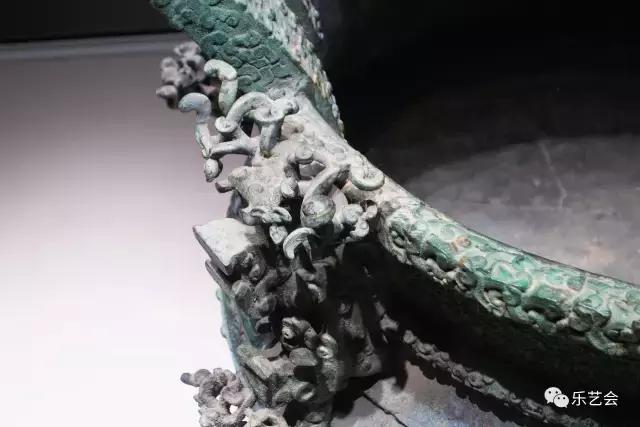 从妇好夔足铜鼎到王子午鼎:河南博物院藏青铜之三
