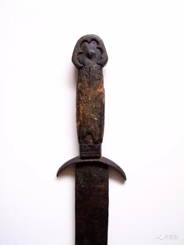 不戒:《从藏族冷兵器看汉藏关系系列之藏刀篇》