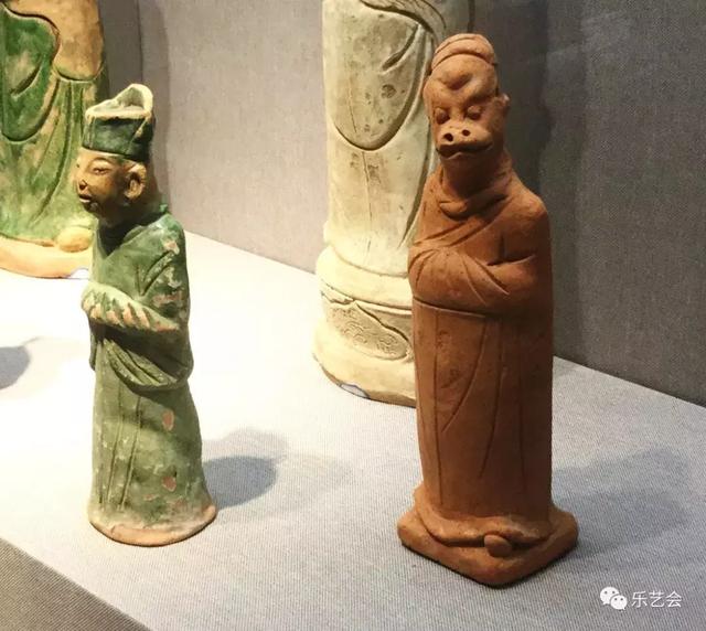 古代南方丝绸之路遗珠:施隆多夫分享雅安博物馆