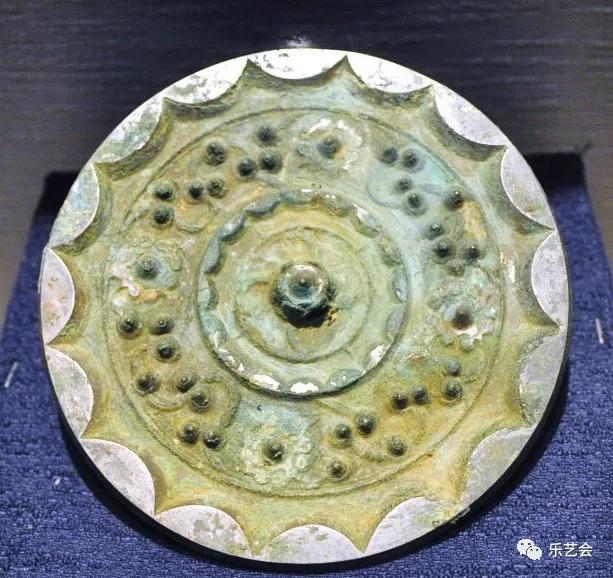佛像 铜镜 青铜器:周倜分享兖州博物馆藏品掠影