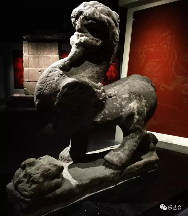 古代南方丝绸之路遗珠:施隆多夫分享雅安博物馆