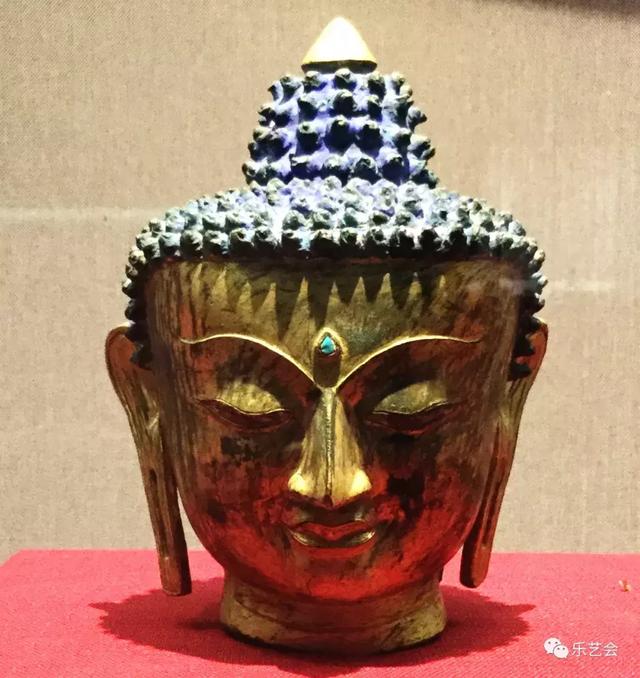 古代南方丝绸之路遗珠:施隆多夫分享雅安博物馆